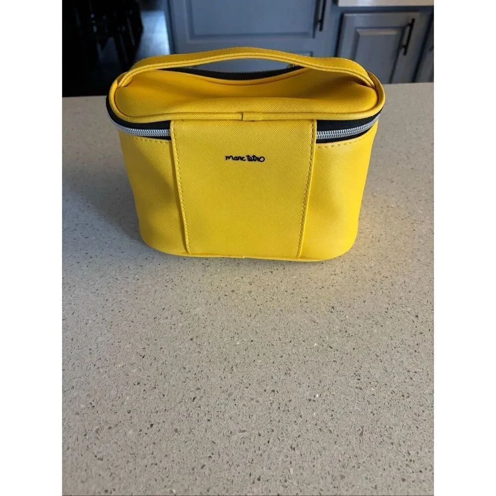 Marc Tetro cosmetics case